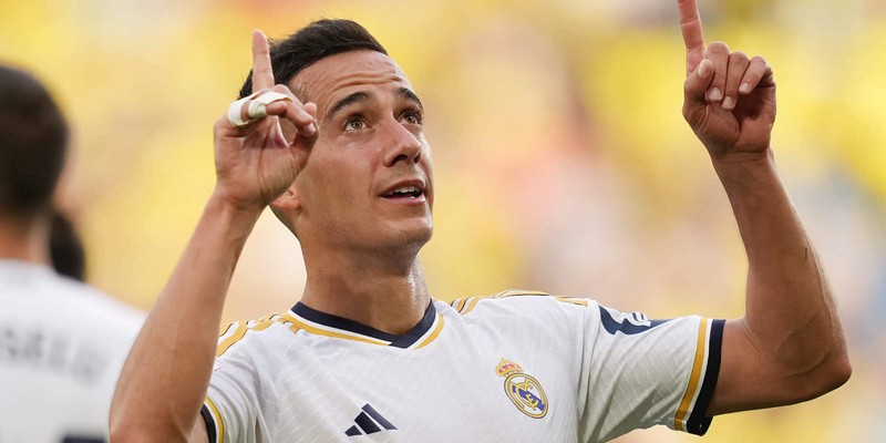 Lucas Vazquez là cầu thủ người Tây Ban Nha hiện thuộc biên chế Real Madrid